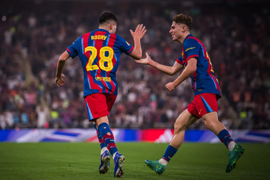 Roony Bardghji (28) et Fermin Lopez